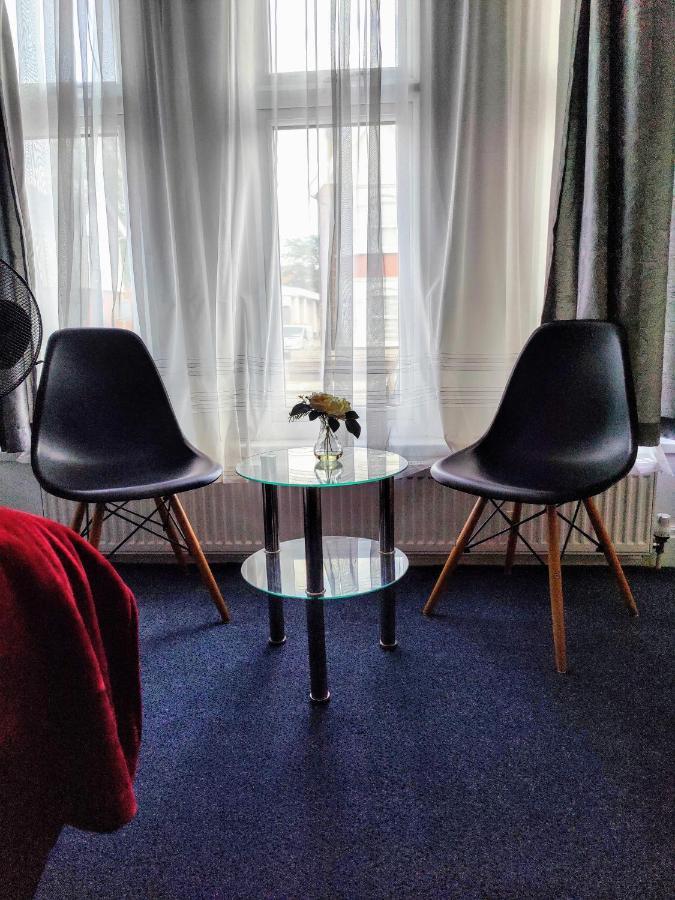 Wellesley Hotel Ilford